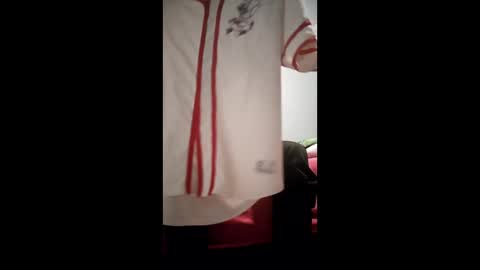 woofwolfxix online show from March 28, 7:21 am