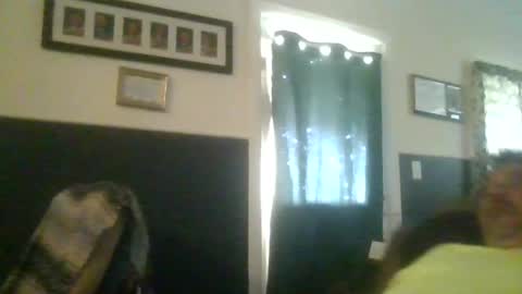 Snapshot of woperator3 chatting on February 21, 8:27 pm woperator3 online show from February 21, 8:27 pm