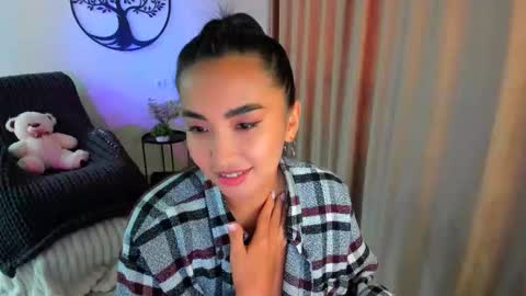 dudetta Kim online show from September 25, 1:18 pm