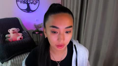 dudetta Kim online show from October 15, 7:47 pm