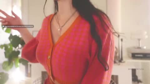 Brielle online show from February 10, 11:23 pm