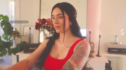 Brielle online show from December 7, 11:18 pm