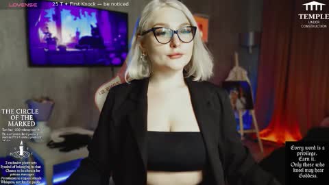 Goddess Sophy online show from October 15, 2:40 pm