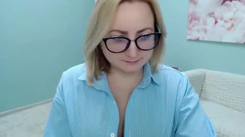 wow_co online show from March 7, 6:11 pm