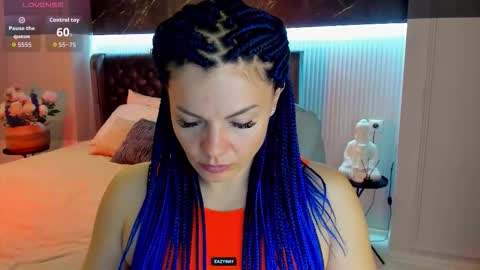 Maya online show from December 1, 1:58 am