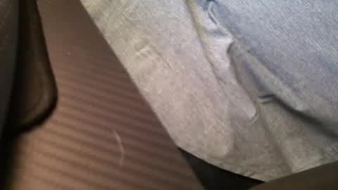 wrangleat0r online show from November 7, 1:19 am