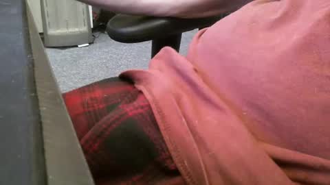 wrangleat0r online show from December 3, 3:04 am