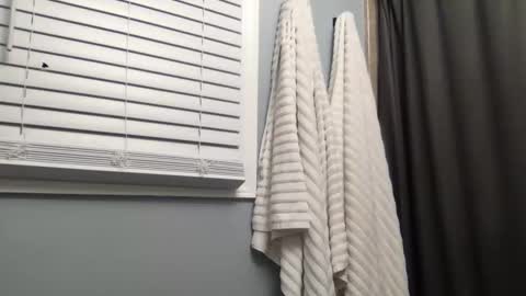 wtvuwnt online show from March 24, 7:03 am