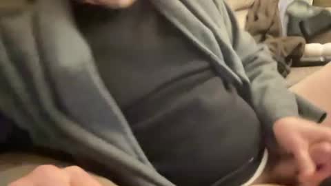 wucious online show from December 23, 12:39 am