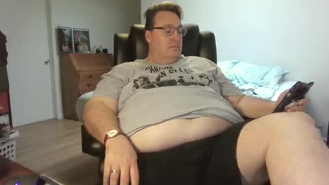 Wren online show from November 9, 9:50 pm