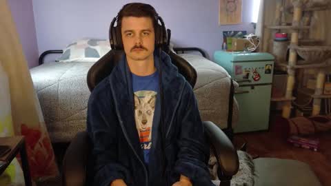 Wyatt online show from December 20, 8:49 pm