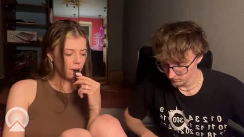 Philipp and Este online show from May 18, 12:09 am