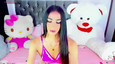 Maria Juliana online show from October 14, 2:42 pm