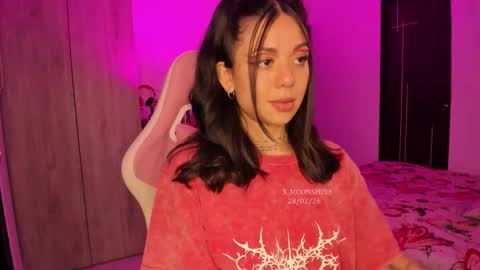     s  s      s   online show from March 1, 12:37 am