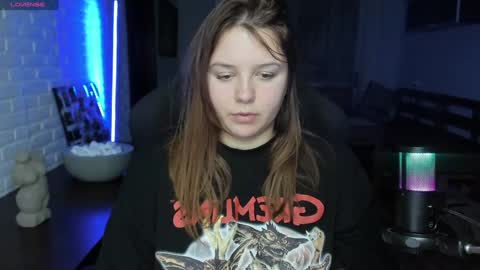 LOVE NERDS ONLY online show from February 26, 1:36 am