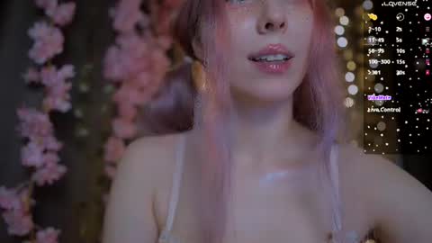 Lucy online show from July 11, 4:32 pm