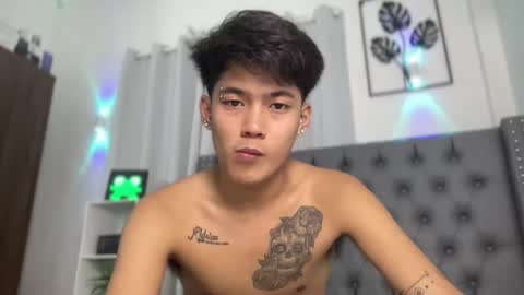 Prince Aldrian  online show from March 7, 12:49 pm