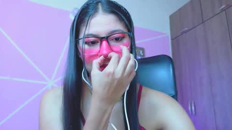 XALLYSONX online show from May 21, 11:39 am