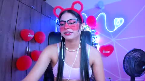 XALLYSONX online show from February 20, 11:31 am