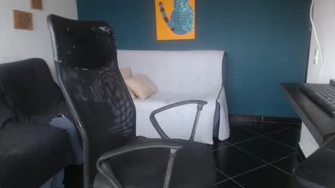 Daniel online show from January 3, 7:07 pm