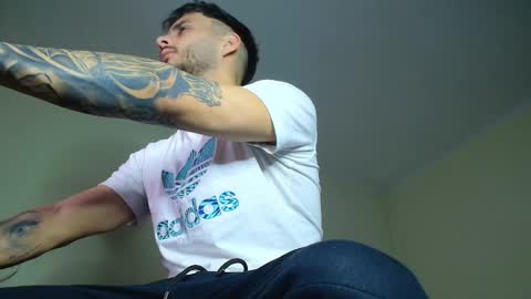 Snapshot of xandercagex chatting on January 25, 2:04 am XanderCageX online show from January 25, 2:04 am