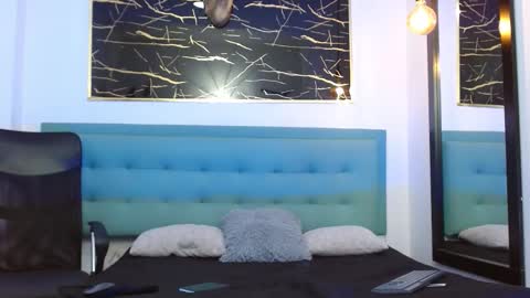 xandergrey8 online show from January 16, 8:40 pm