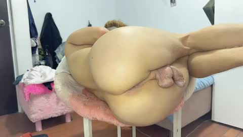 xandernaked online show from December 2, 11:57 pm