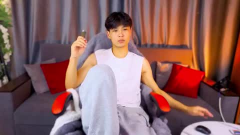 Elvin online show from January 14, 8:44 am