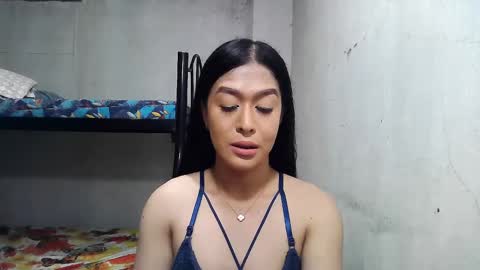 Snapshot of xasianbigcumx chatting on December 27, 1:32 am xasianbigcumx online show from December 27, 1:32 am