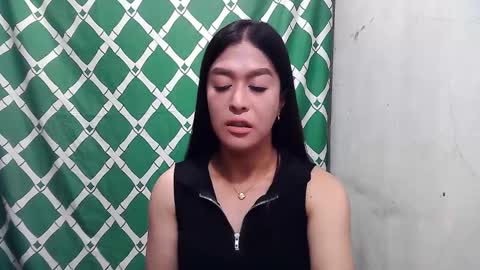 Snapshot of xasianbigcumx chatting on February 7, 10:19 pm xasianbigcumx online show from February 7, 10:19 pm