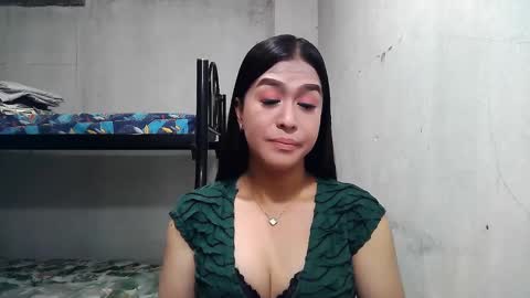 Snapshot of xasianbigcumx chatting on January 25, 12:48 am xasianbigcumx online show from January 25, 12:48 am