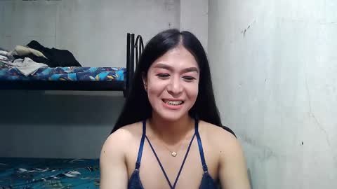 Snapshot of xasianbigcumx chatting on January 13, 10:58 am xasianbigcumx online show from January 13, 10:58 am