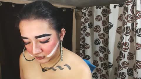 Snapshot of xasianempressx chatting on January 25, 10:07 pm Nira NOT INTO CHEAP GUYS online show from January 25, 10:07 pm