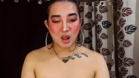 Snapshot of xasianempressx chatting on January 6, 7:02 pm Nira NOT INTO CHEAP GUYS online show from January 6, 7:02 pm