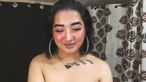 Snapshot of xasianempressx chatting on January 14, 12:22 am Nira NOT INTO CHEAP GUYS online show from January 14, 12:22 am