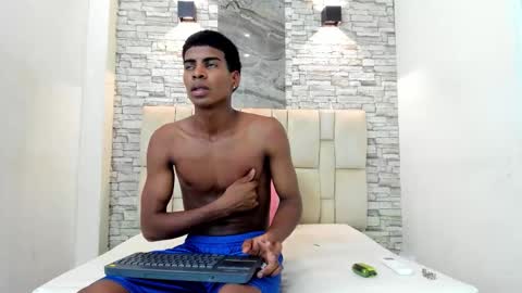 XAVI online show from December 15, 8:16 pm