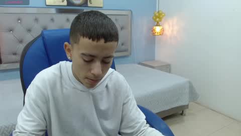 xavii_18_ online show from February 9, 12:19 pm