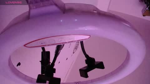 xayu online show from September 23, 11:15 am