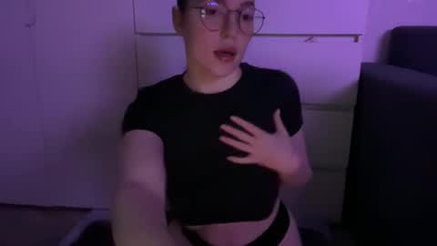 xcharliesa online show from February 6, 7:29 pm