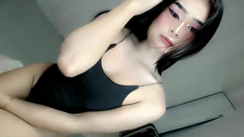 kianna online show from May 7, 8:48 pm