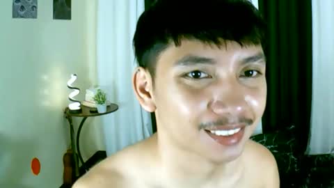 Charlie online show from May 2, 9:04 am