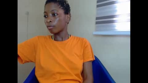 xcreamypussy online show from January 14, 12:14 pm