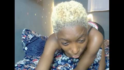 xcreamypussy online show from February 10, 11:34 pm