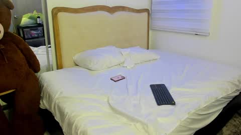 Snapshot of xdirty_angel333x chatting on September 14, 12:35 am ngel online show from September 14, 12:35 am