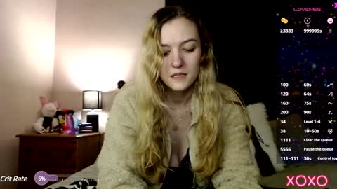 Snapshot of xelliee_rosex chatting on January 26, 5:44 pm EllieeRose online show from January 26, 5:44 pm