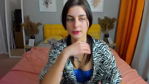 Emma online show from February 22, 6:08 pm