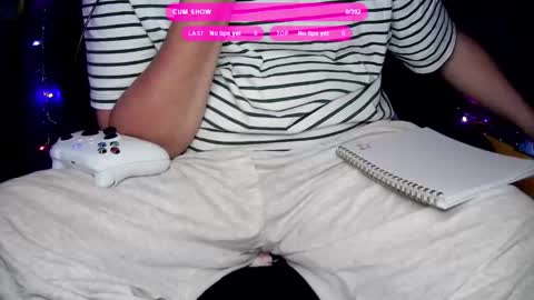 xgamerboyx online show from September 26, 1:19 pm