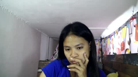 xgurlxlaloox online show from May 27, 1:01 am