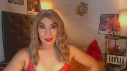 Snapshot of xhardcock2playx chatting on February 15, 6:33 am GODDESS KRISTEL online show from February 15, 6:33 am