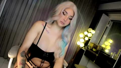 Snapshot of xhey_honeyx chatting on February 28, 4:54 am hey honey online show from February 28, 4:54 am